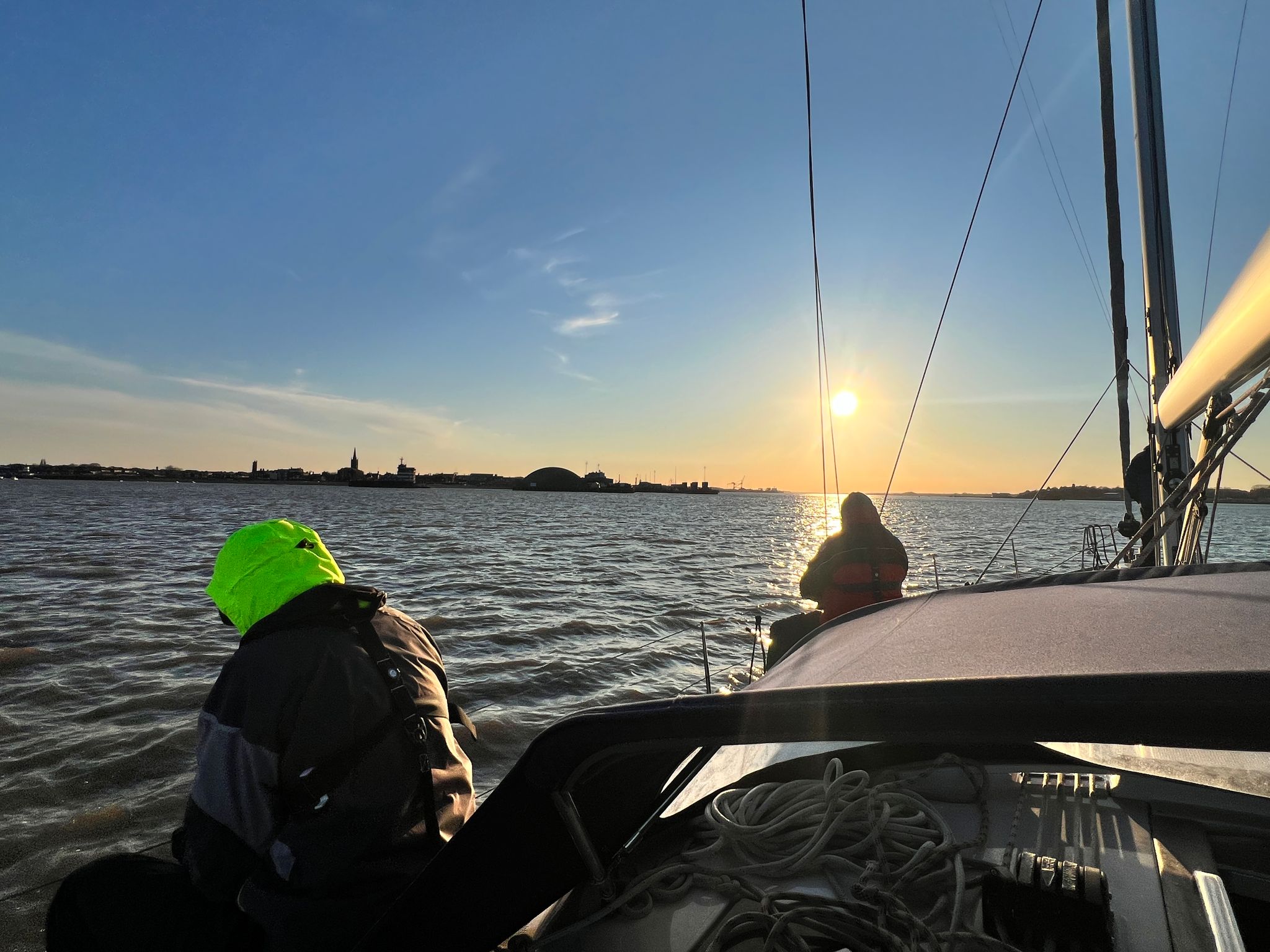 Impression aus Ausbildung und Segelpraxis bei segelnmachtgluecklich