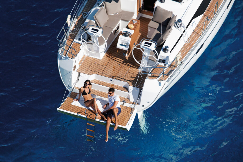 Steuerstand & Cockpit – Bavaria Cruiser 46
