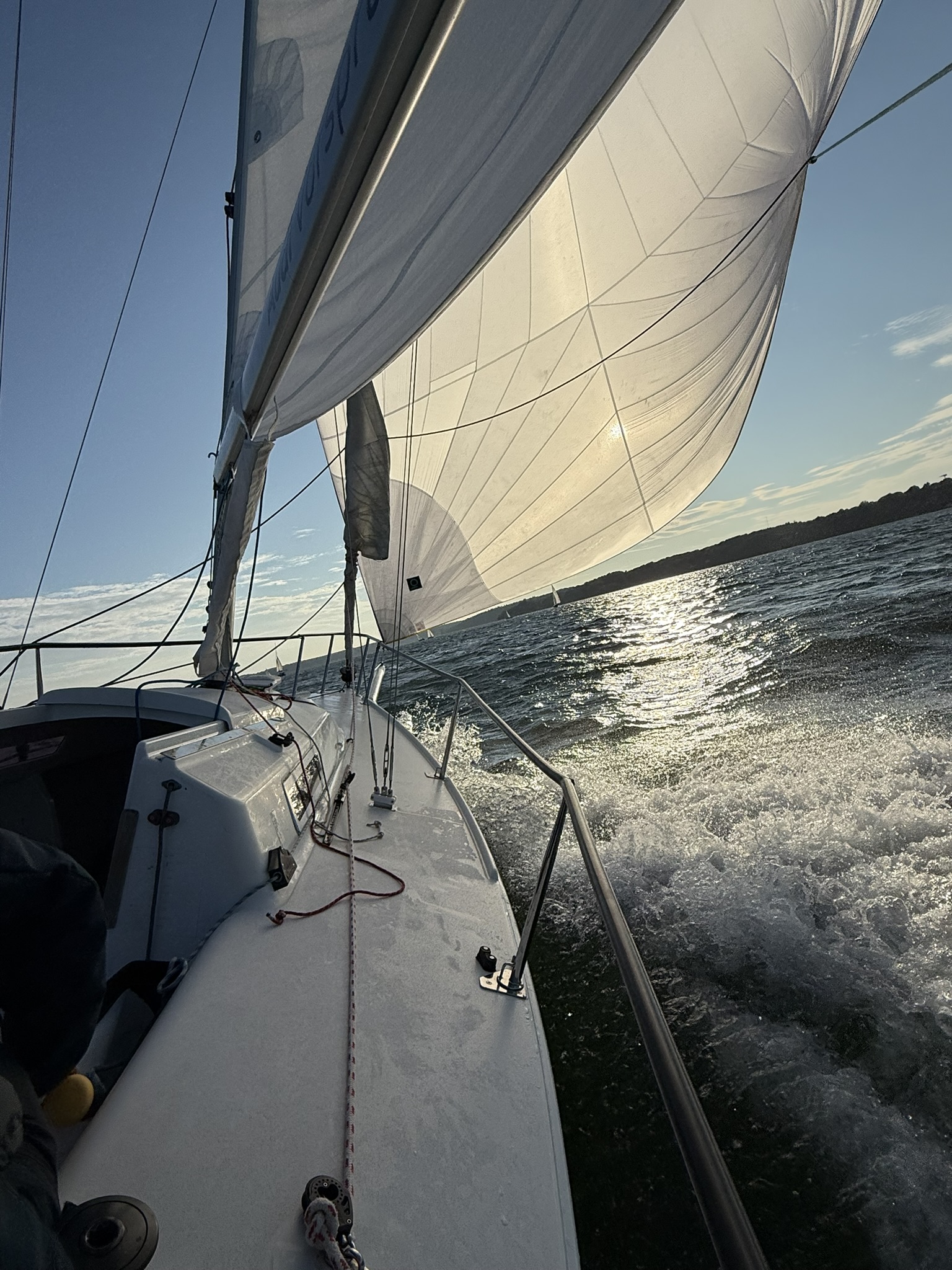 Impression aus Ausbildung und Segelpraxis bei segelnmachtgluecklich